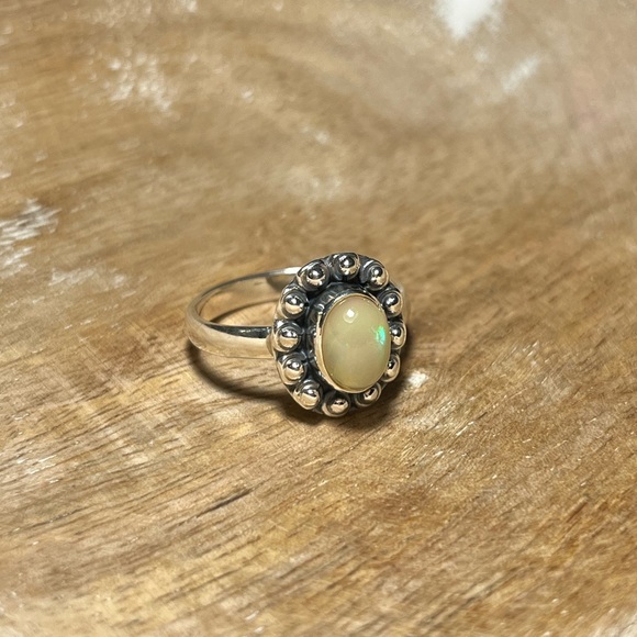 Natural Ethiopian Opal Flower 925 Sterling Silver Ring - Picture 5 of 16